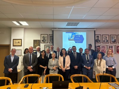 Click to zoom the picture.